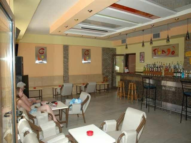 Lefkimi Hotel Kávos Buitenkant foto